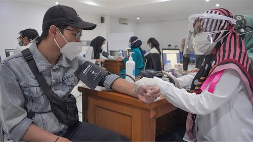 Vaksinasi COVID-19 Pegawai dan Keluarga di Kementerian PUPR Provinsi Jawa Barat