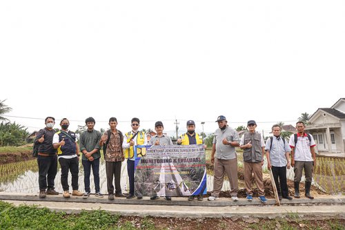 Monitoring dan Evaluasi Program Percepatan Tata Guna Air Irigasi (P3-TGAI) Bersama Kejaksaan Tinggi Jawa Barat (99).jpg